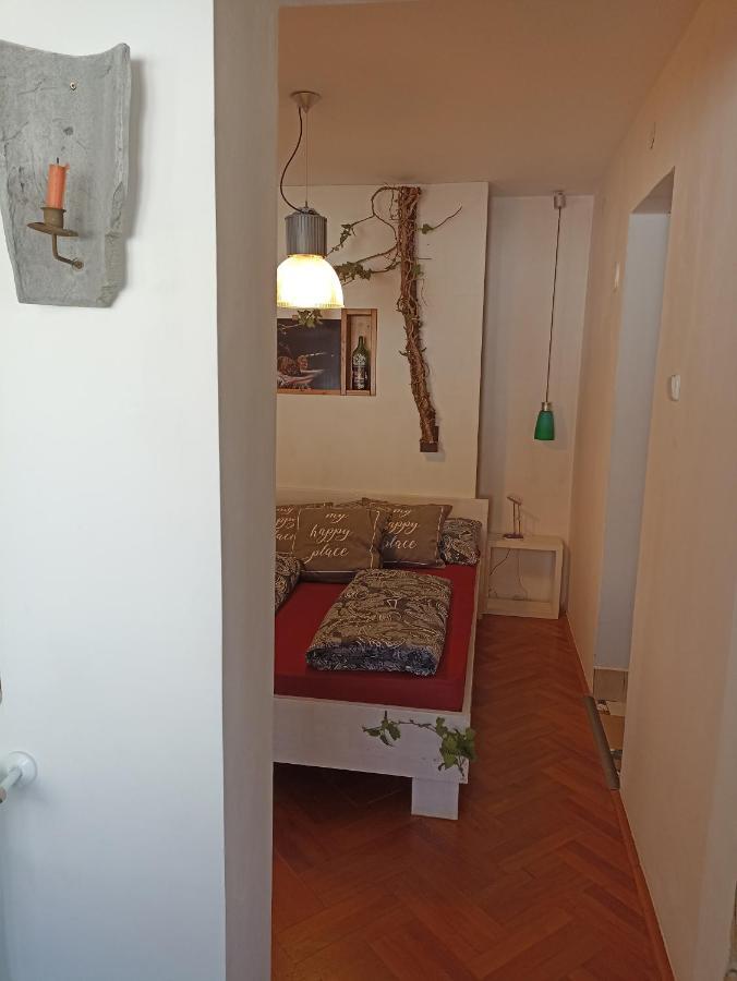 Uj Vilag Apartamento Harkány Exterior foto